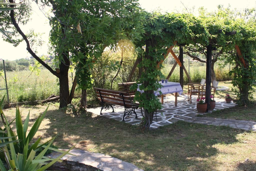 Villa Nikiti